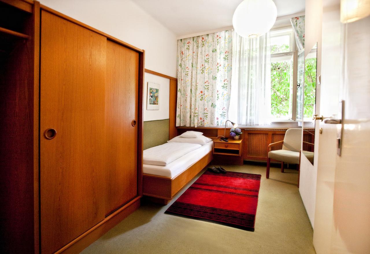 Pension Margit Баден Екстер'єр фото